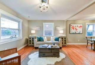 1918-S-Pollard-St-Arlington-VA-small-002-3-DSC-9492-3-4-5Natural01-666x445-72dpi