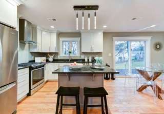 1918-S-Pollard-St-Arlington-VA-small-009-12-DSC-9532-3-4-5Natural01-666x444-72dpi