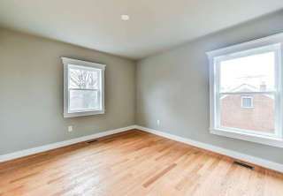 1918-S-Pollard-St-Arlington-VA-small-030-11-DSC-9616-7-8-9Natural01-666x445-72dpi