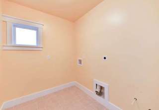 1918-S-Pollard-St-Arlington-VA-small-033-24-DSC-9628-29-30-31Natural01-666x444-72dpi