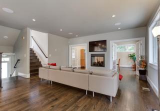 4033-22nd-st-n-arlington-va-large-009-living-room-1500x1000-72dpi-copy