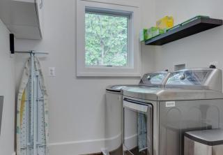 4033-22nd-st-n-arlington-va-large-028-laundry-room-667x1000-72dpi-copy