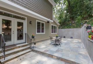 4033-22nd-st-n-arlington-va-large-038-patio-1500x1000-72dpi-copy