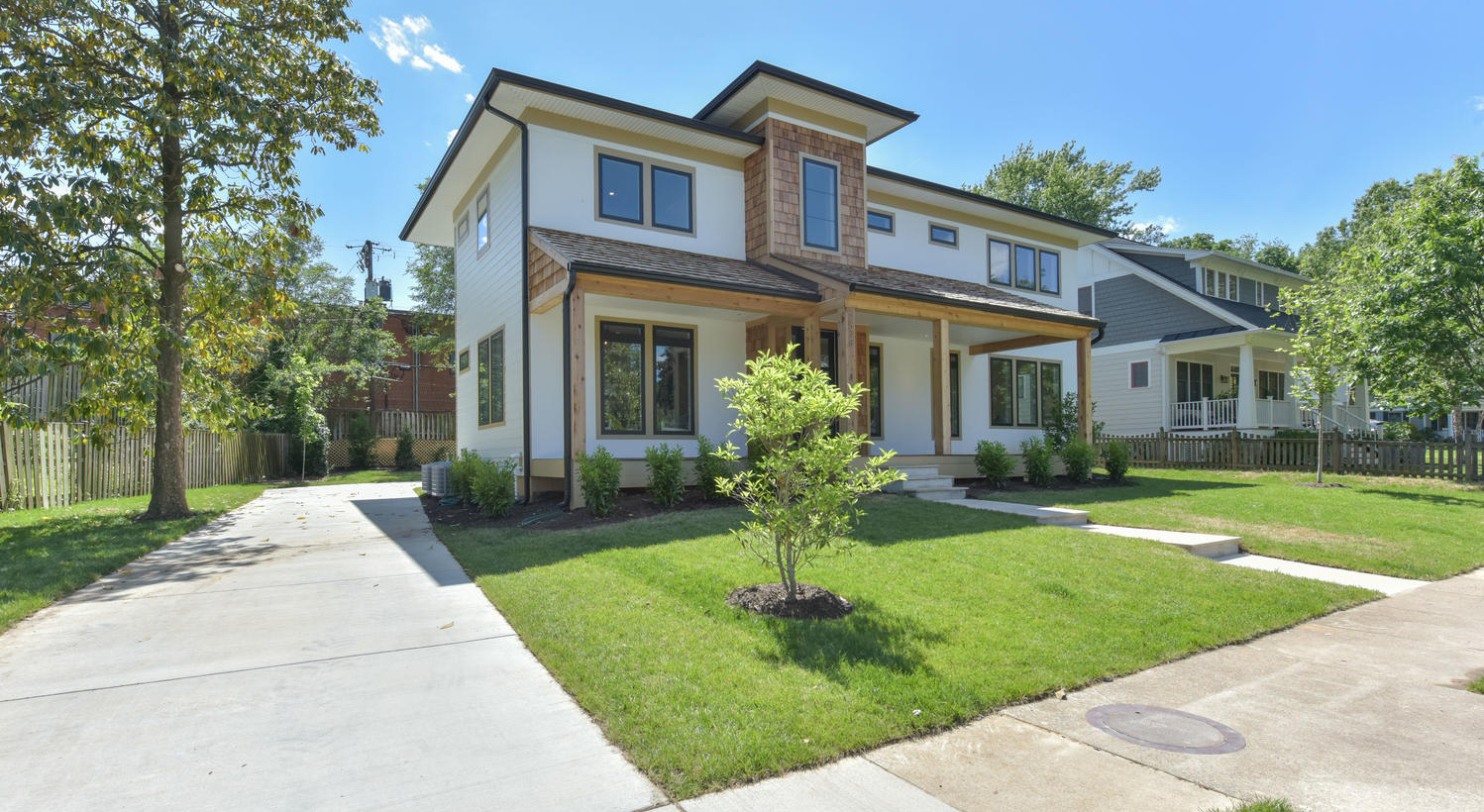 5 Reasons to Choose Arlington Designer Homes for Your Custom Single-Family House